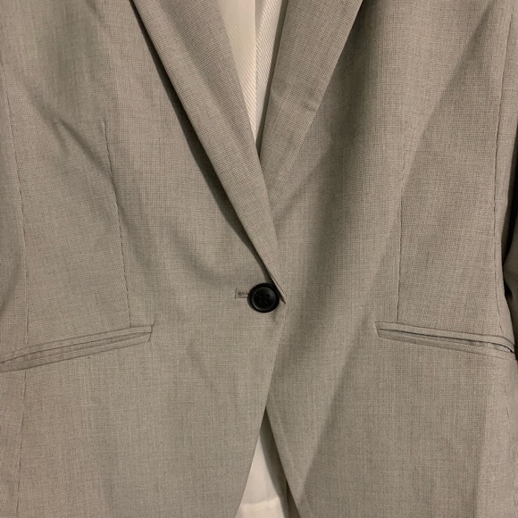 H&M Gray Blazer - Picture 3 of 3